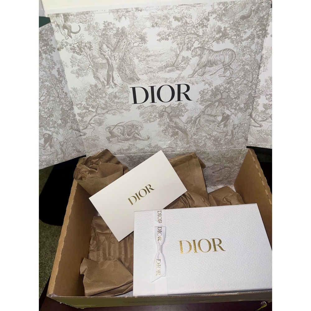 Dior Luxury Gift Packaging Set Interior Box, Envelope and Outer Box